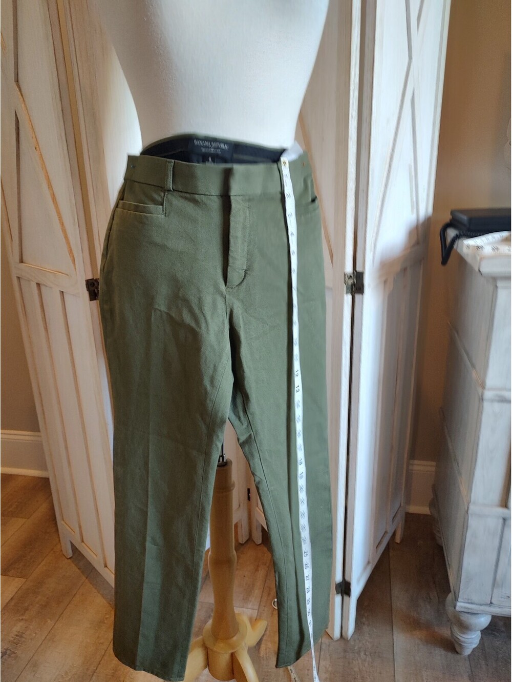 Banana Republic Sloan Girlfriend olive pants
